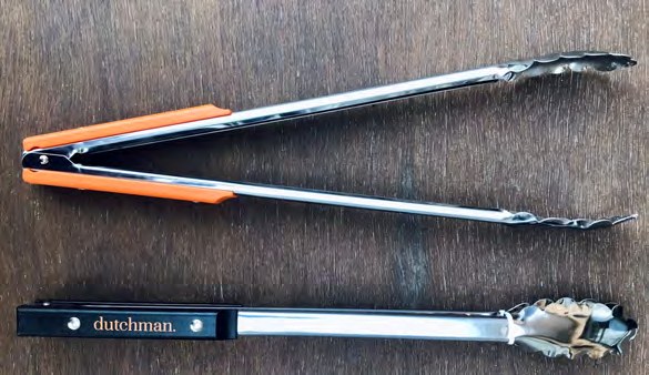 Dax Tongs in orange and black, open